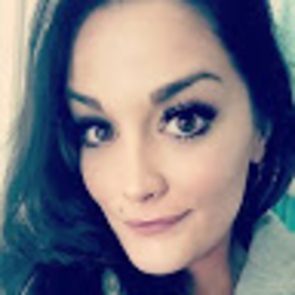 Meet your Posher, Stacy